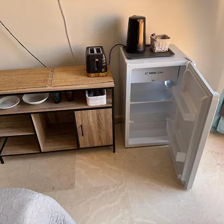 Проживание в семье Deluxe In Royal Cabopino Townhouse