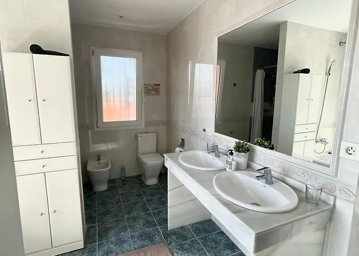 منزل للإقامة Deluxe In Royal Cabopino Townhouse *