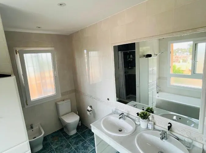 Séjour chez l'habitant Deluxe In Royal Cabopino Townhouse *